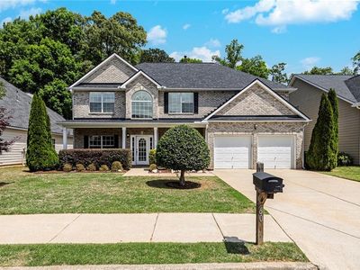 60 Wellsley Ln