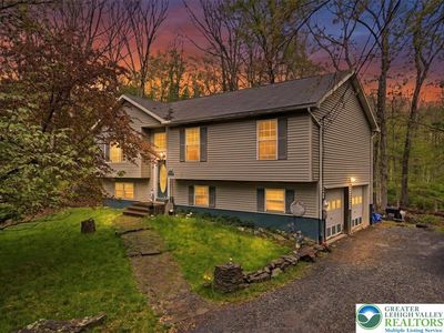 1197 Hunters Woods Dr