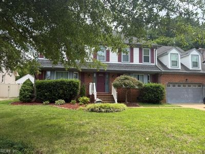 4613 Dorchester Ln