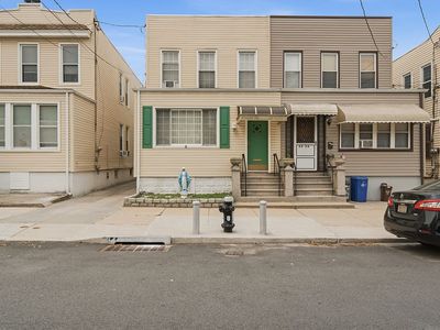 66-28 75th St