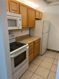 4116 NW 88th Ave APT 104