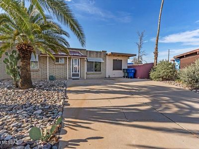 7694 E Queen Palm Cir