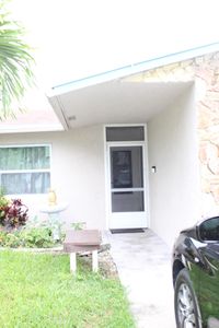 7526 SW 8th Street