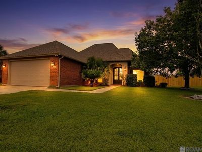 41240 Colonial Dr