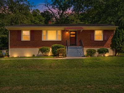3326 Manassas Dr