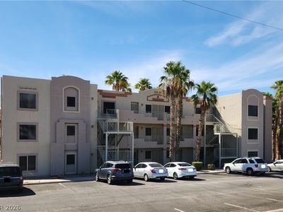 2004 Mesquite Ln APT 203
