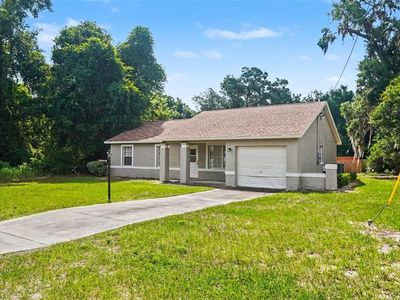 206 Oak Cir