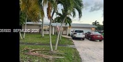 8760 NW 21st St