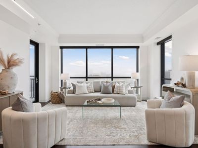 100 3rd Ave S Unit 1908