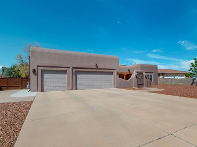 1141 Mesa Ridge Dr SW
