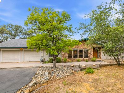 18320 Avenida Bonita