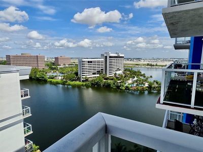 5085 NW 7th St APT 1505