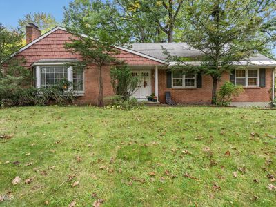 Property at 1935 Heritage Road, Niskayuna, NY