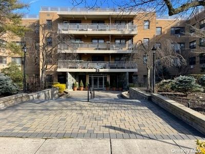 25 Park Place UNIT 3A