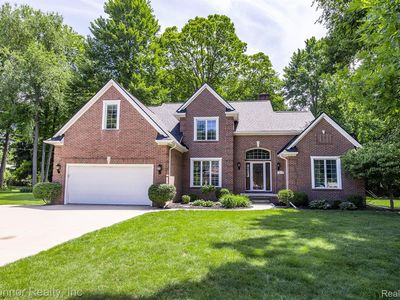 3239 Turnberry