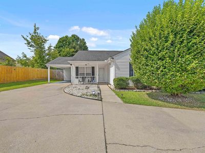 712 Larado Ct