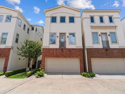 1207 Cedarpost Tree Springs Pl