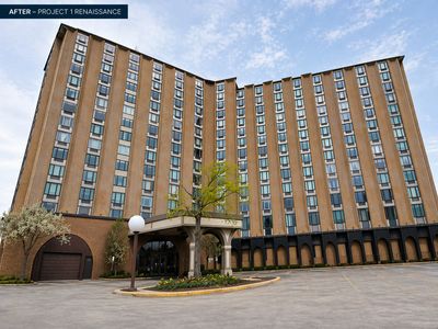 1 Renaissance Pl Unit 720