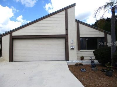 12218 Magnolia Grove Ln