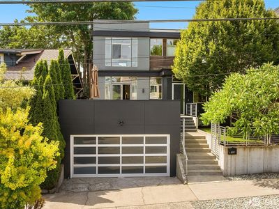 1917 E Alder Street