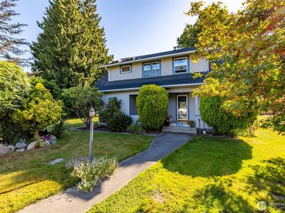 20988 Broadway Street