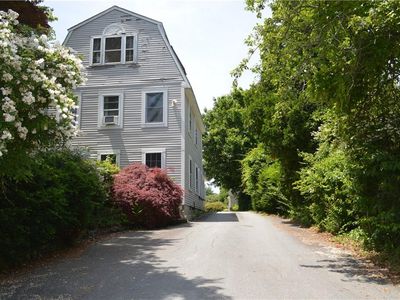 1028 E Main Rd