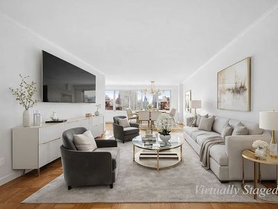 360 E 72nd St APT C2205