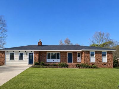 101 Sunnybrook Ct