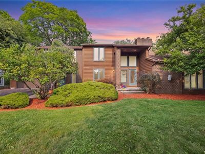 32 Framingham Ln