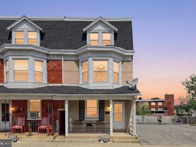 1415 W King St