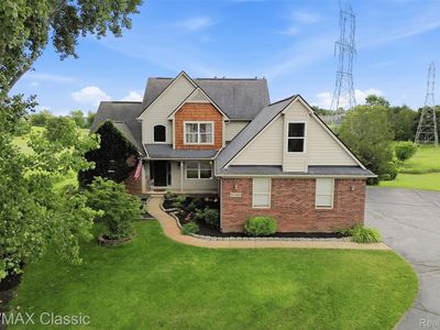6340 Stonewood Dr