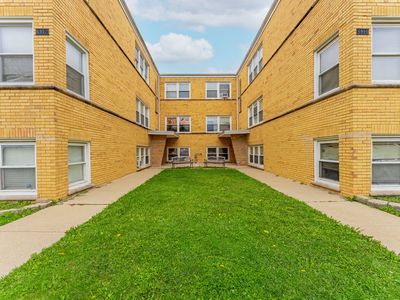 6944 W Diversey Ave APT 3S