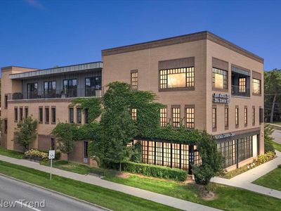 804 N Main St #2H
