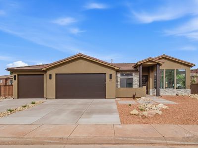 232 W Ladera Ln