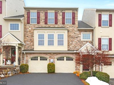 1905 Roxbury Ct