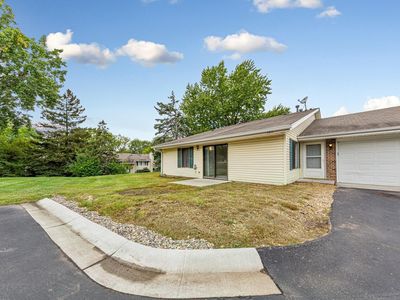 3831 Heather Dr