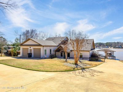 798 Point Cloxson Cir