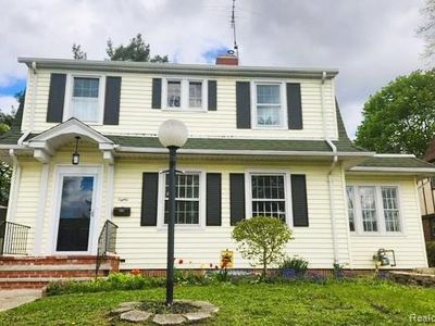 80 E Iroquois Rd