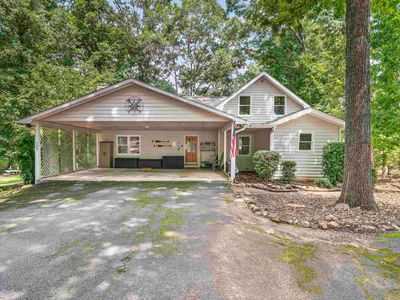 105 Horseshoe Ct