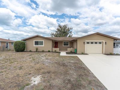 8007 Mimosa Dr