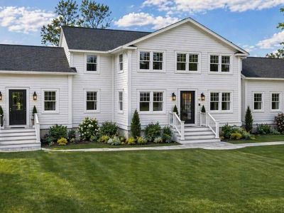 5 Marc Street