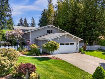 6874 Golf View Drive