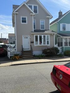 24 Smith St