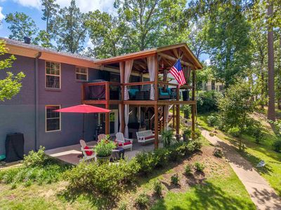 323 Kaufman Rd