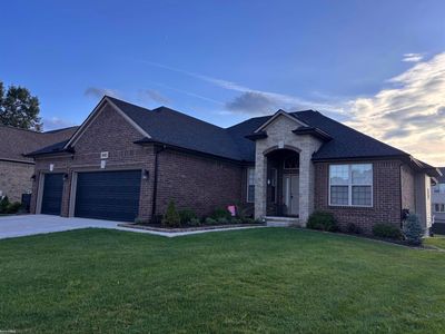 Property at 49483 Messara Dr, Macomb, MI
