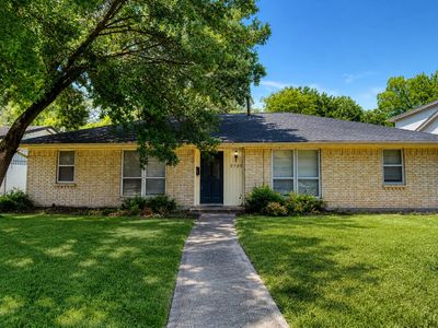 2725 Mark Dr
