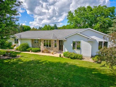 W7852 Donlin Dr