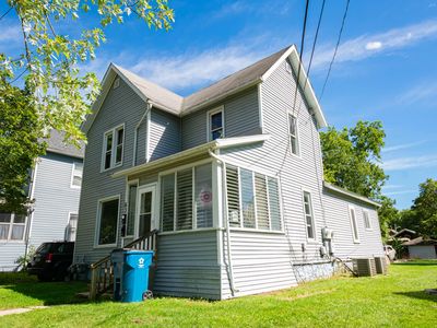 63 Broad St S