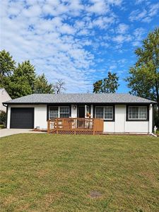 Property at 204 Pacific Dr, Belton, MO