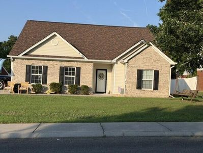 575 Peachtree Cir